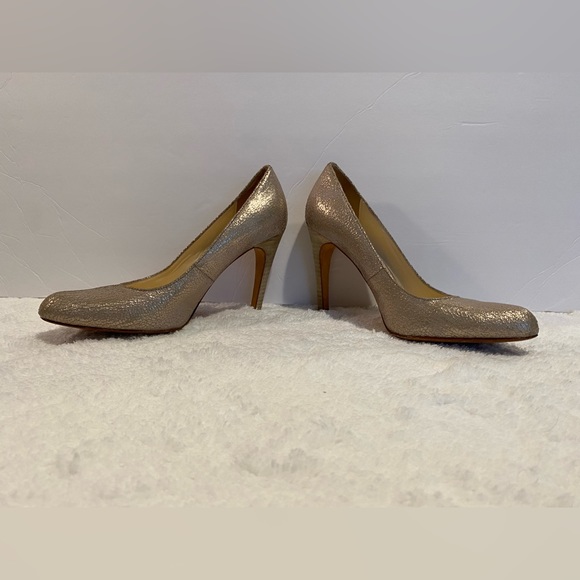 COACH Adina Crackled Leather Champagne Pump Heel Size 6.5 - Picture 3 of 13